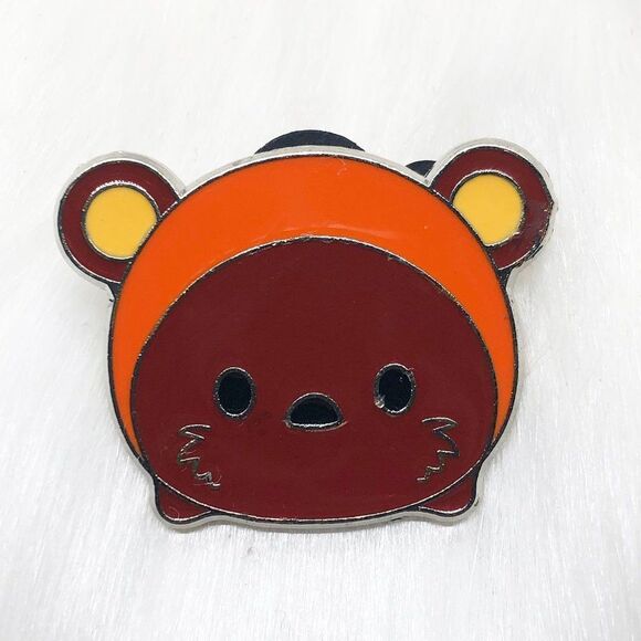 🔮 5/$25 Disney Star Wars Wicket the Ewok Tsum Tsum Pin - Picture 1 of 3